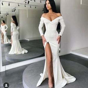 Lia Stublla Wedding dress